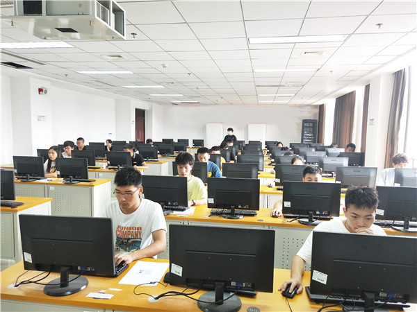 1+X Web前端開發(fā)職業(yè)技能等級證書中級考試圓滿落幕，助推計(jì)算機(jī)技術(shù)開發(fā)人才培養(yǎng)